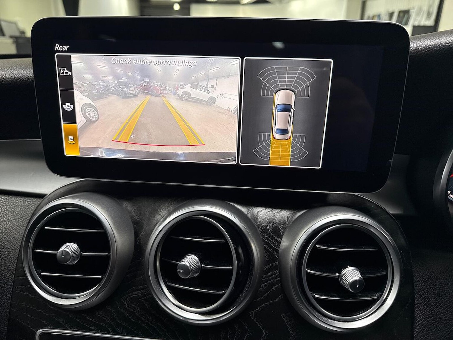 Used Mercedes-Benz C Class 2020 for sale - 78191989: Photo 25