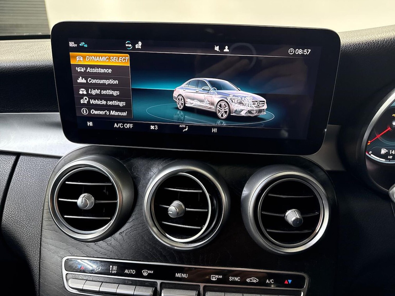 Used Mercedes-Benz C Class 2020 for sale - 78191989: Photo 27