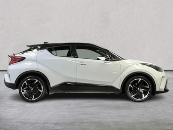 Used Toyota C-HR 2022 for sale - 75491239: Photo