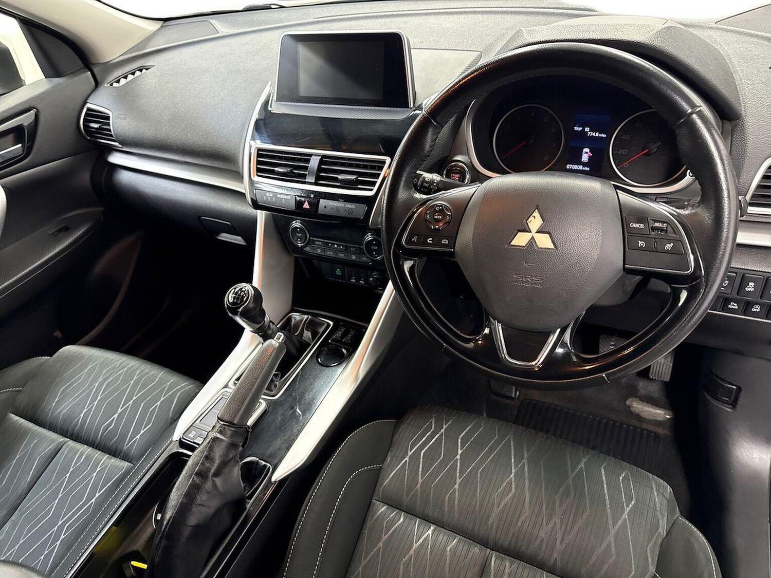 Used Mitsubishi Eclipse Cross 2018 for sale - 78192213: Photo 11