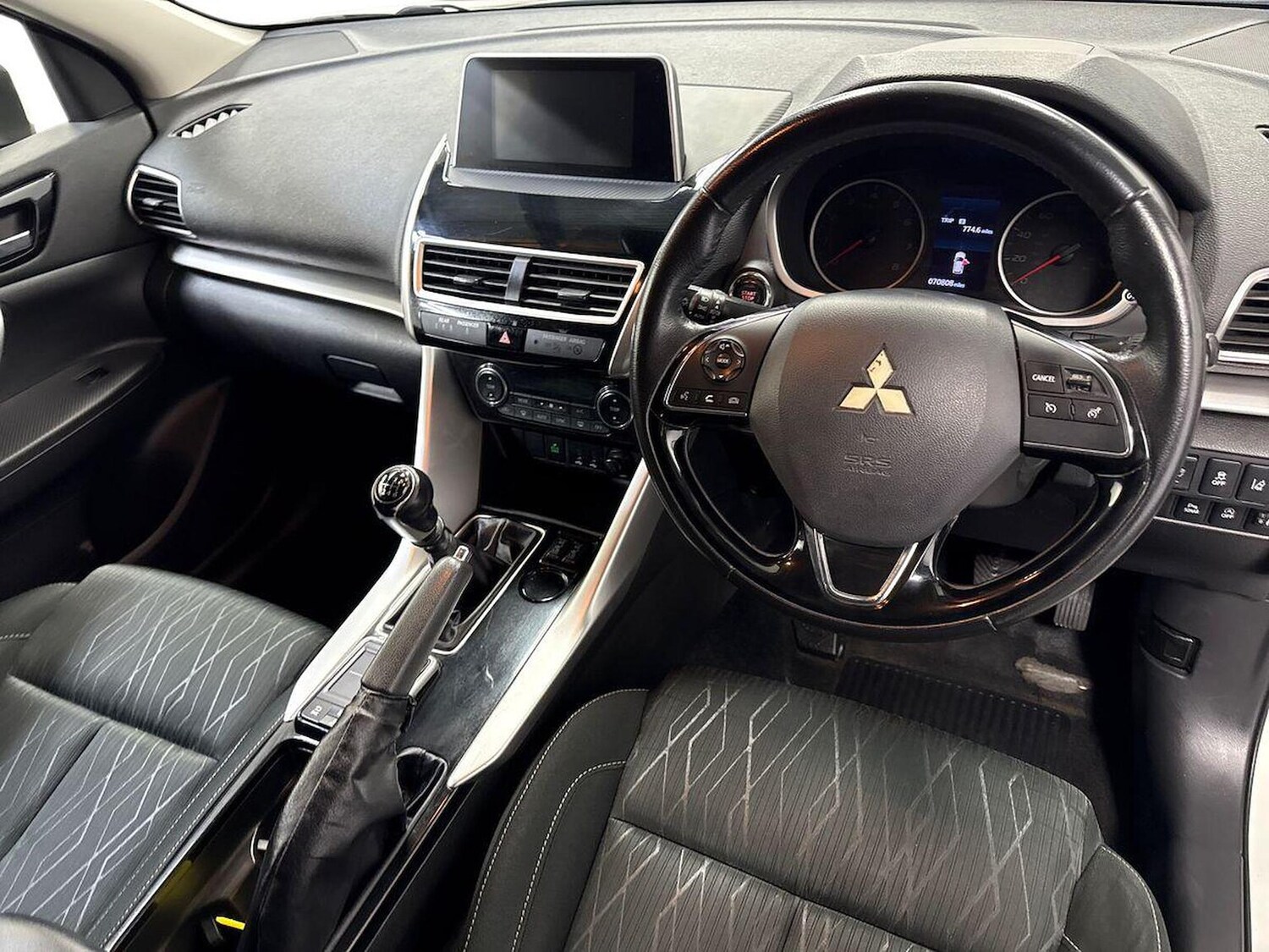 Used Mitsubishi Eclipse Cross 2018 for sale - 78192213: Photo 17