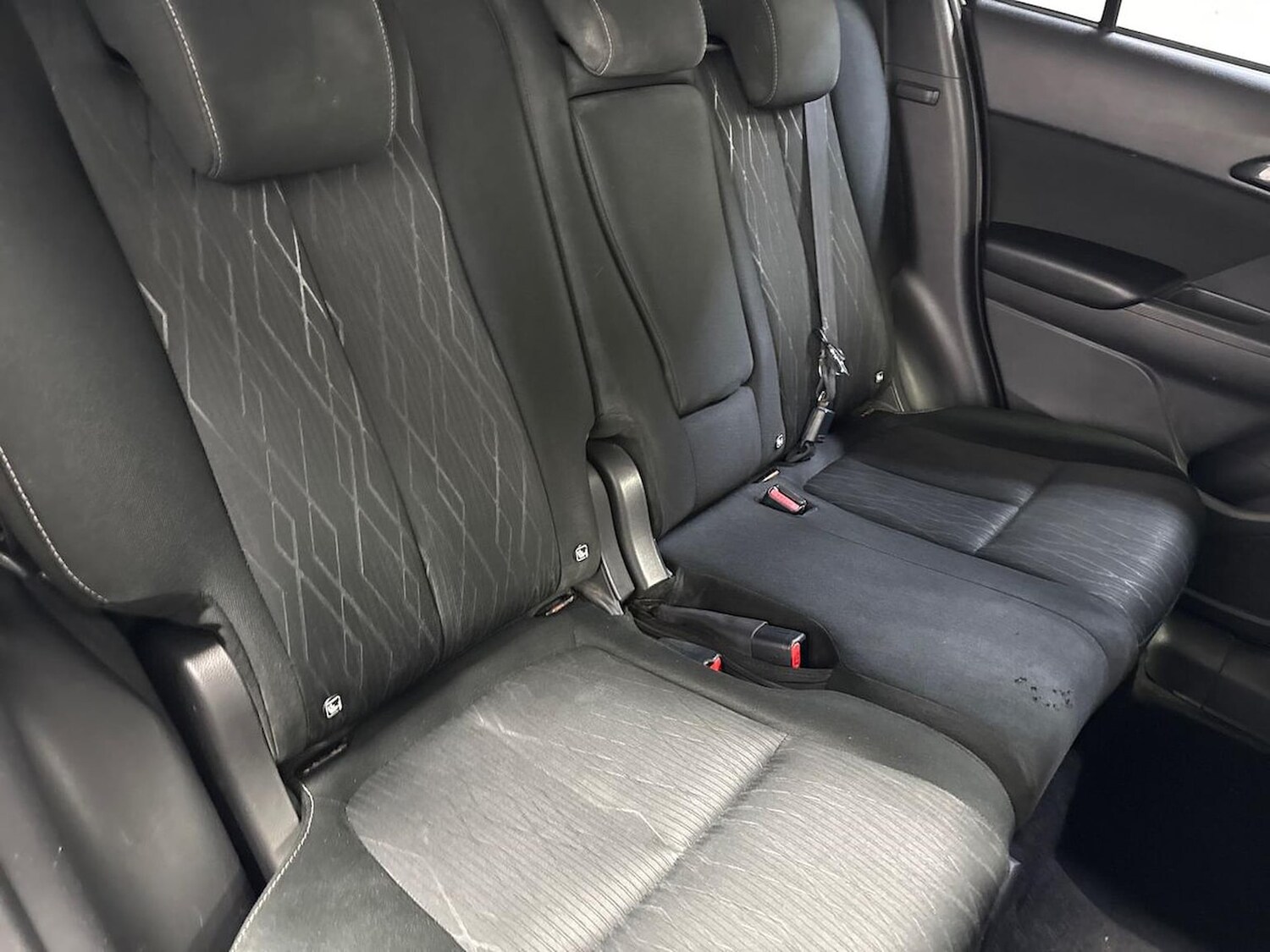 Used Mitsubishi Eclipse Cross 2018 for sale - 78192213: Photo 18