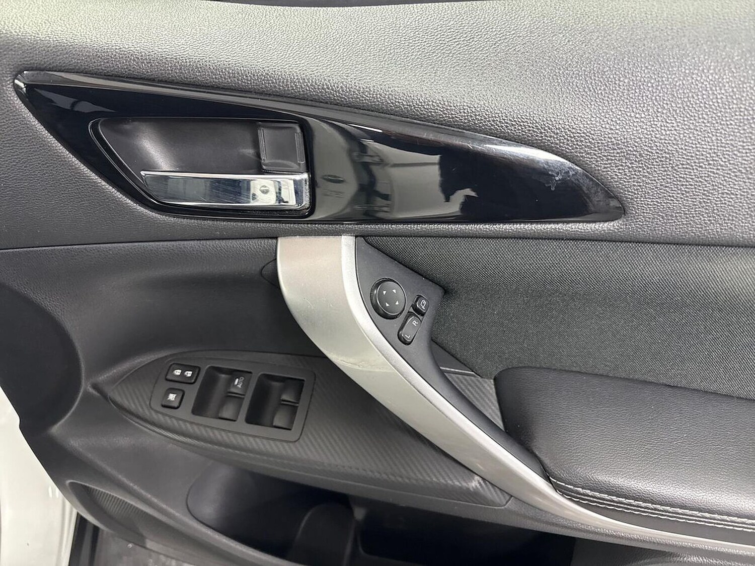 Used Mitsubishi Eclipse Cross 2018 for sale - 78192213: Photo 23