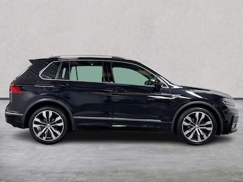 Used Volkswagen Tiguan 2020 for sale - 79545741: Photo