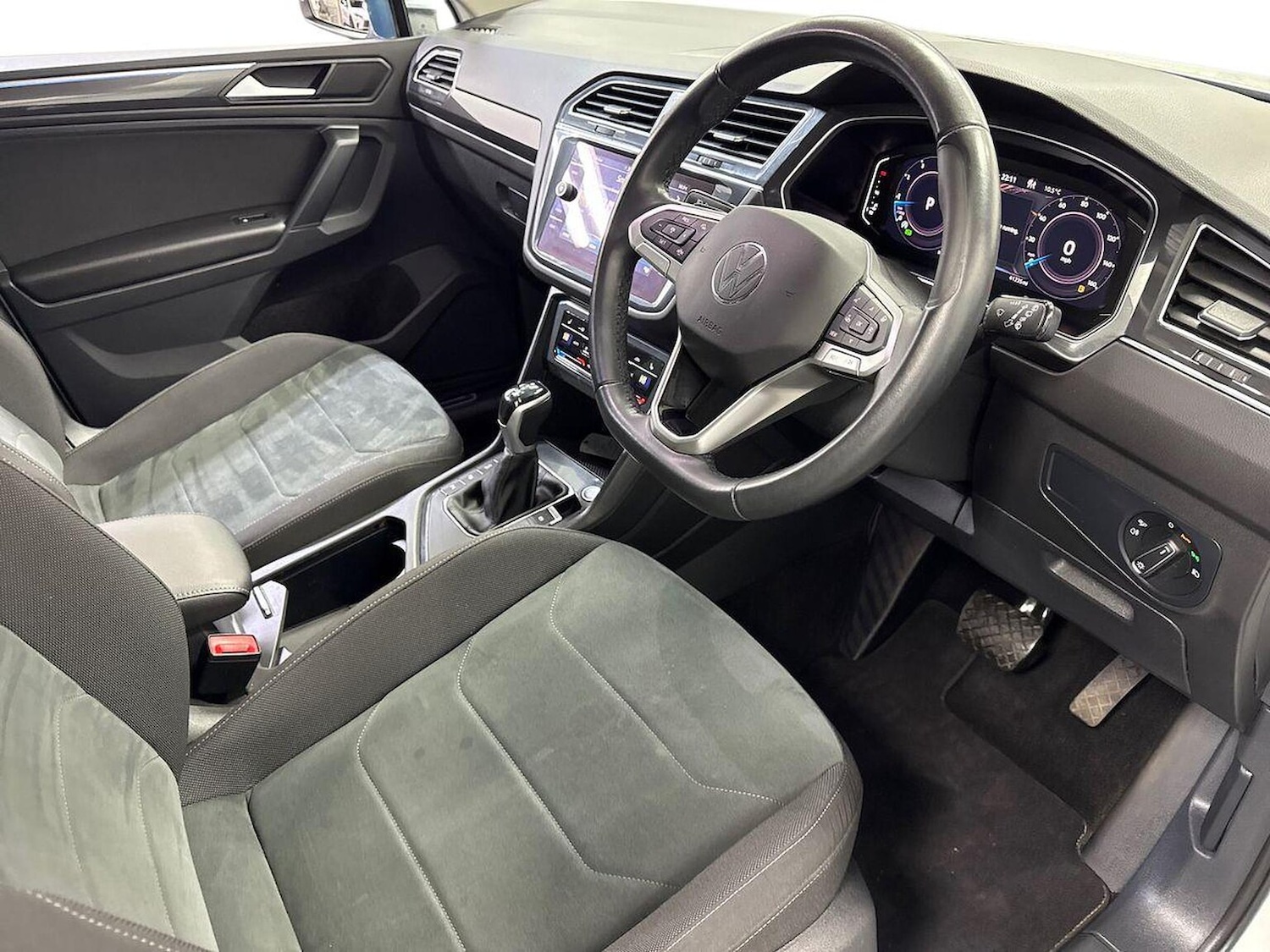 Used Volkswagen Tiguan 2023 for sale - 78191386: Photo 15