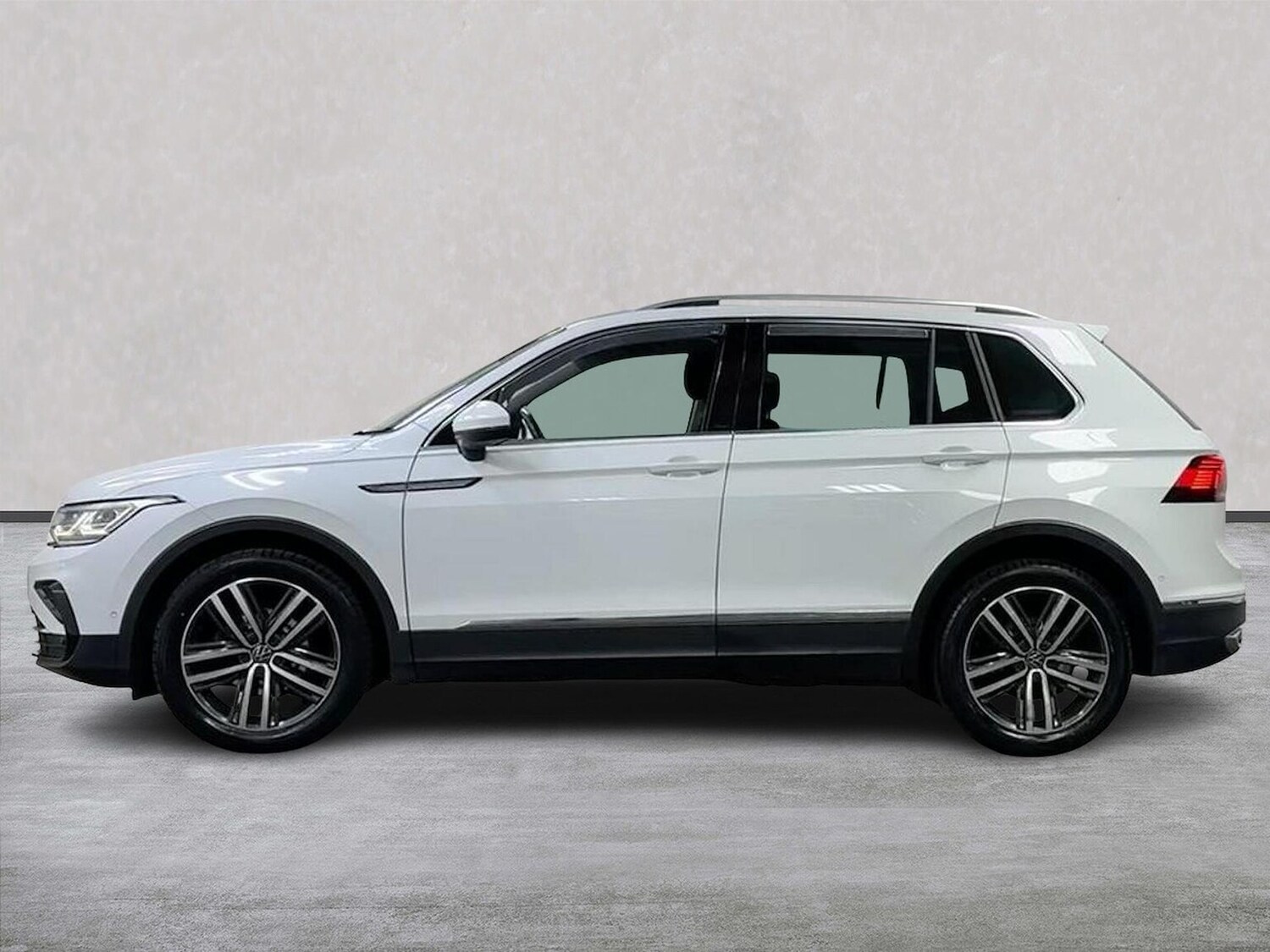 Used Volkswagen Tiguan 2023 for sale - 78191386: Photo 19