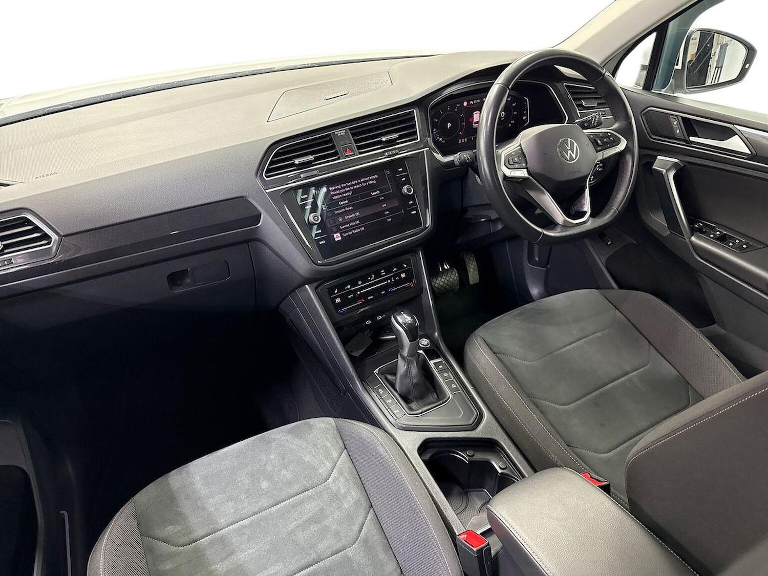 Used Volkswagen Tiguan 2023 for sale - 78191386: Photo 8