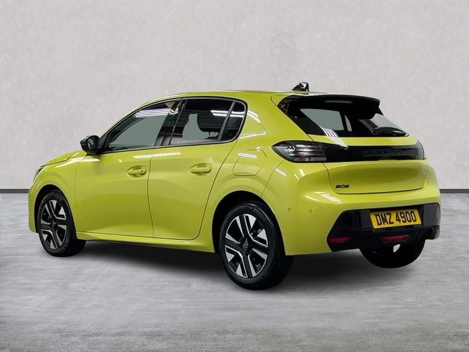 Used Peugeot 208 2024 for sale - 78191505: Photo 2