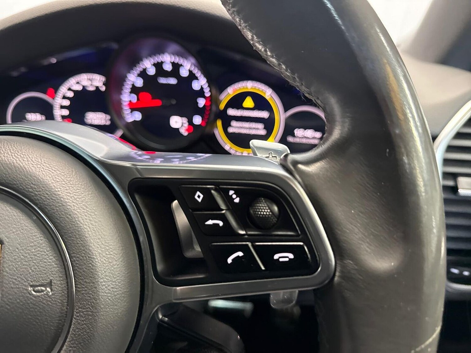 Used Porsche Cayenne 2020 for sale - 76011039: Photo 25
