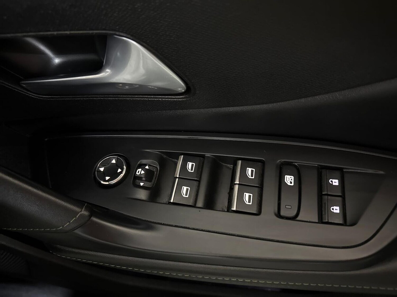 Used Peugeot 308 2022 for sale - 77489311: Photo 21