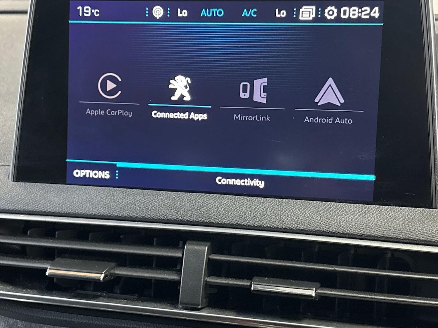 Used Peugeot 3008 2018 for sale - 76958798: Photo 23