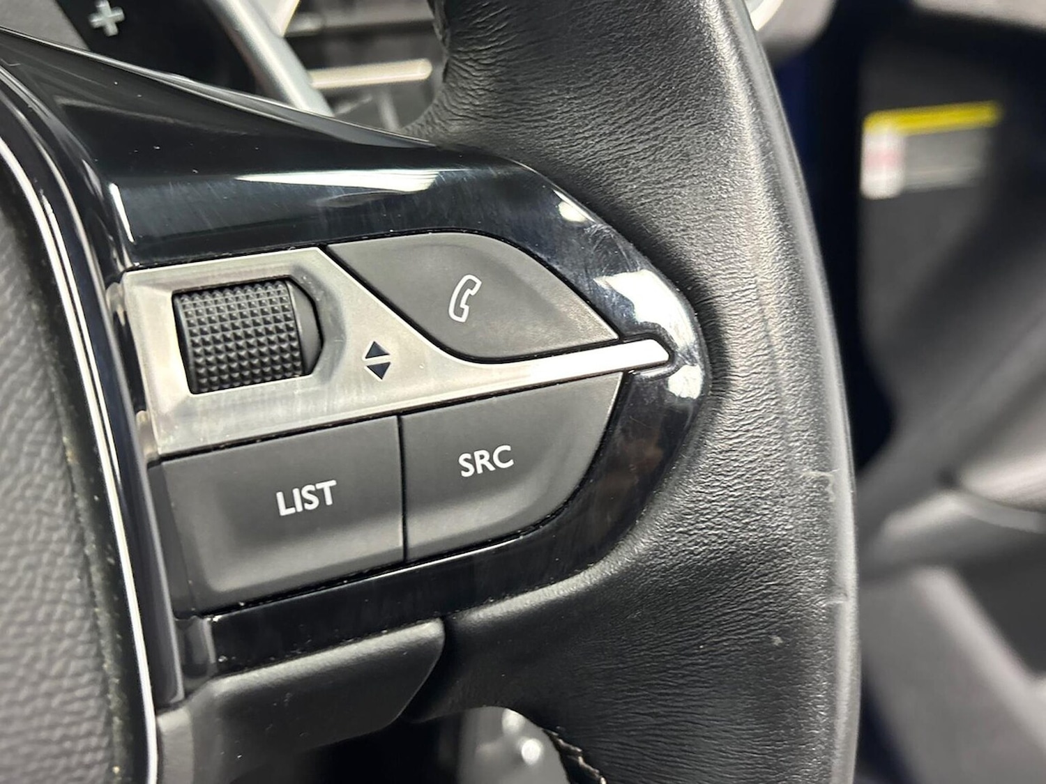 Used Peugeot 3008 2018 for sale - 76958798: Photo 24