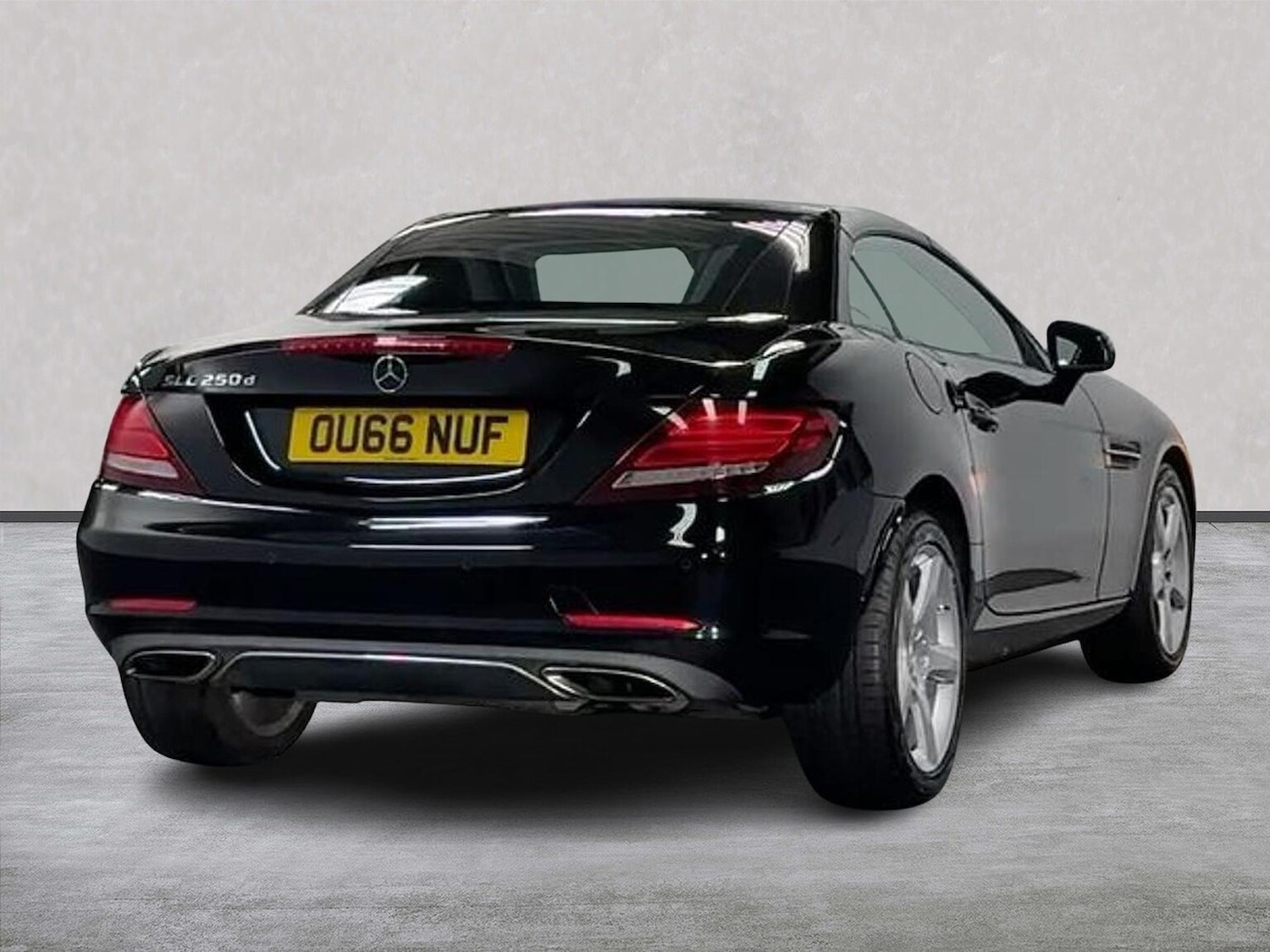 Used Mercedes-Benz SLC 2016 for sale - 77629350: Photo 18