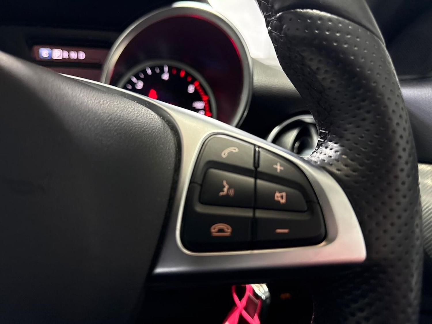 Used Mercedes-Benz SLC 2016 for sale - 77629350: Photo 24