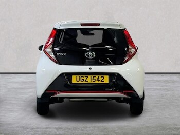 Used Toyota AYGO 2021 for sale - 76986909: Photo