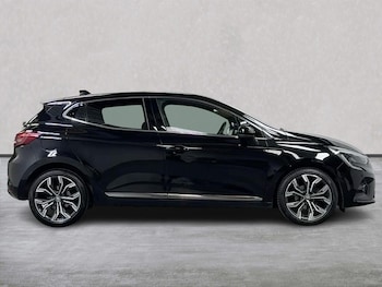 Used Renault Clio 2023 for sale - 78565577: Photo