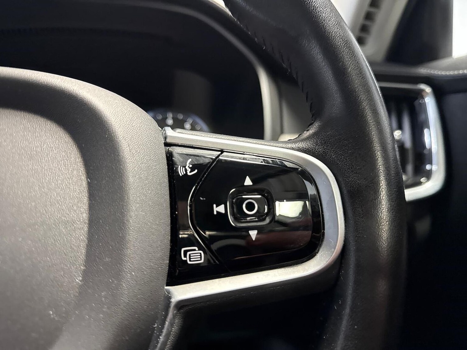 Used Volvo V90 2019 for sale - 76846029: Photo 24