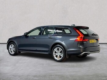 Used Volvo V90 2019 for sale - 76846029: Photo