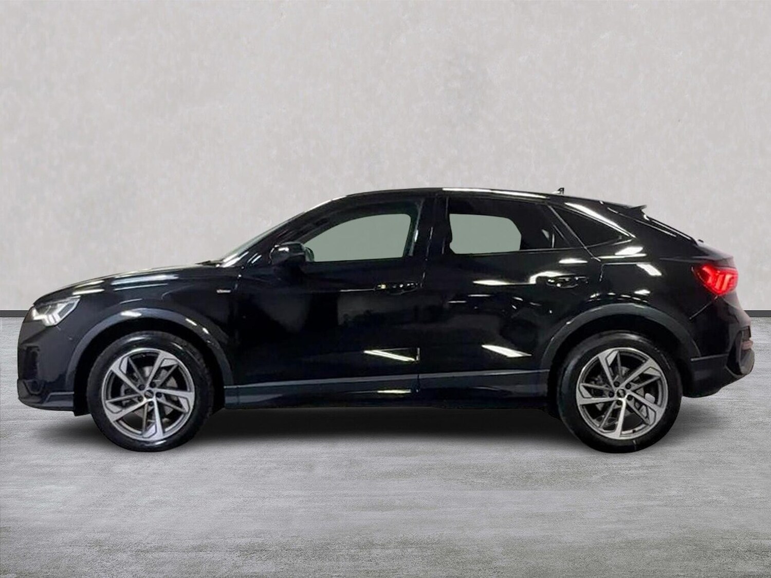 Used Audi Q3 2022 for sale - 76449616: Photo 19