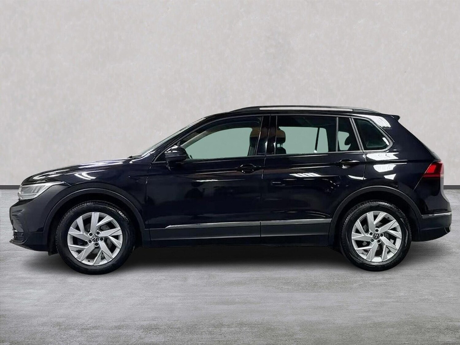 Used Volkswagen Tiguan 2021 for sale - 78191390: Photo 19