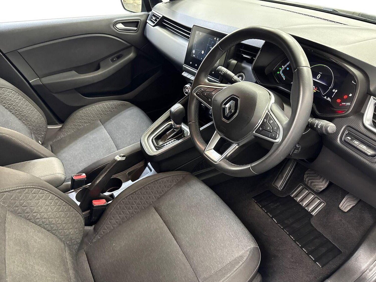 Used Renault Clio 2023 for sale - 78191954: Photo 17