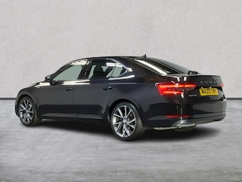 Used Skoda Superb 2020 for sale - 75714079: Photo