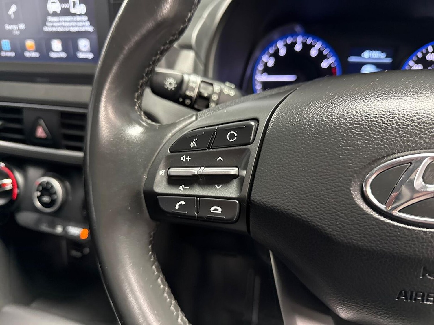 Used Hyundai KONA 2018 for sale - 76343005: Photo 24