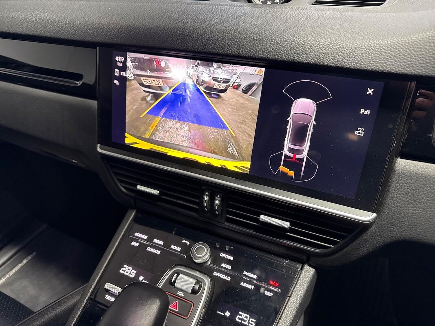 Used Porsche Cayenne 2022 for sale - 77487896: Photo 23