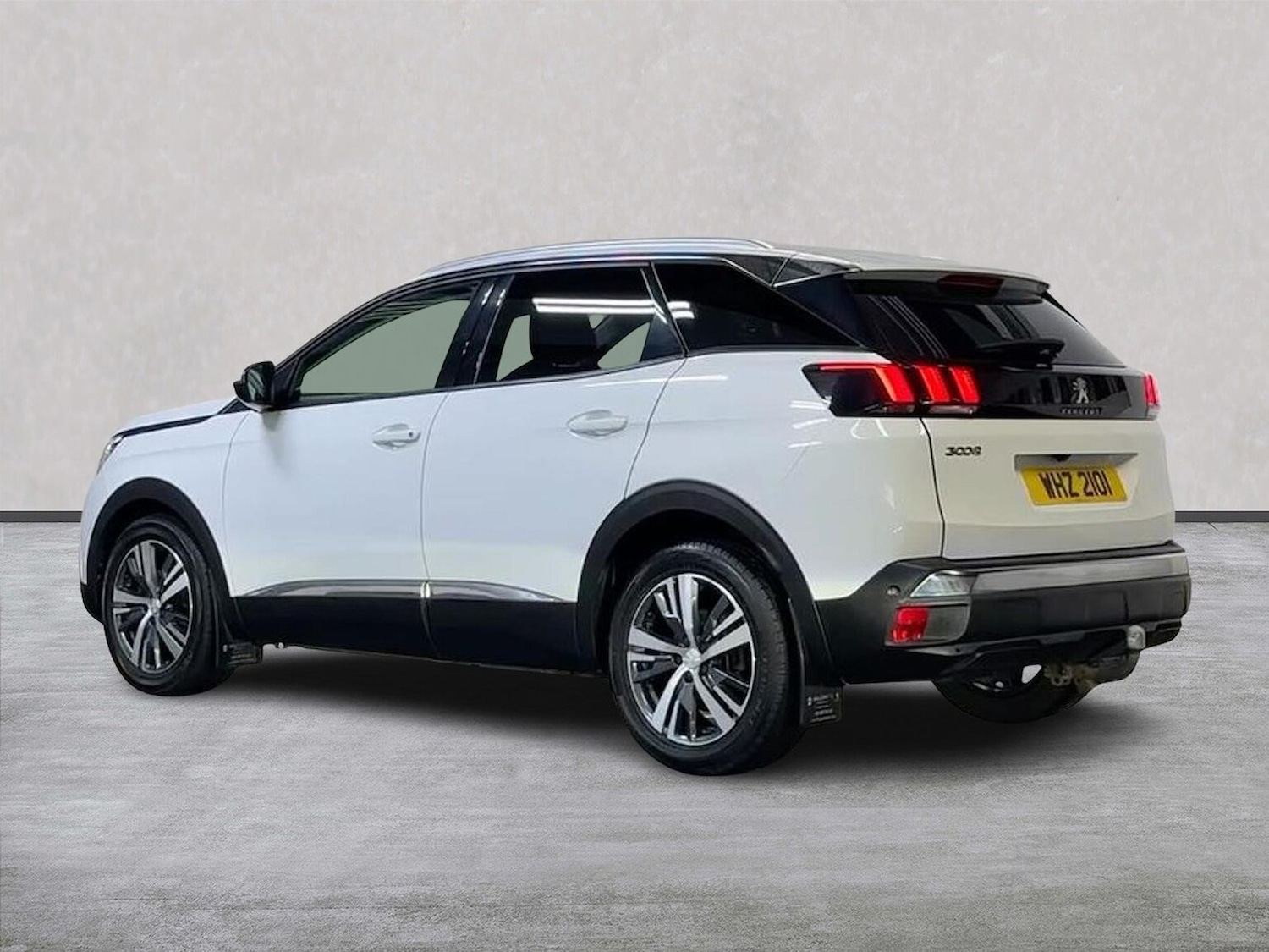 Used Peugeot 3008 2018 for sale - 76884957: Photo 2