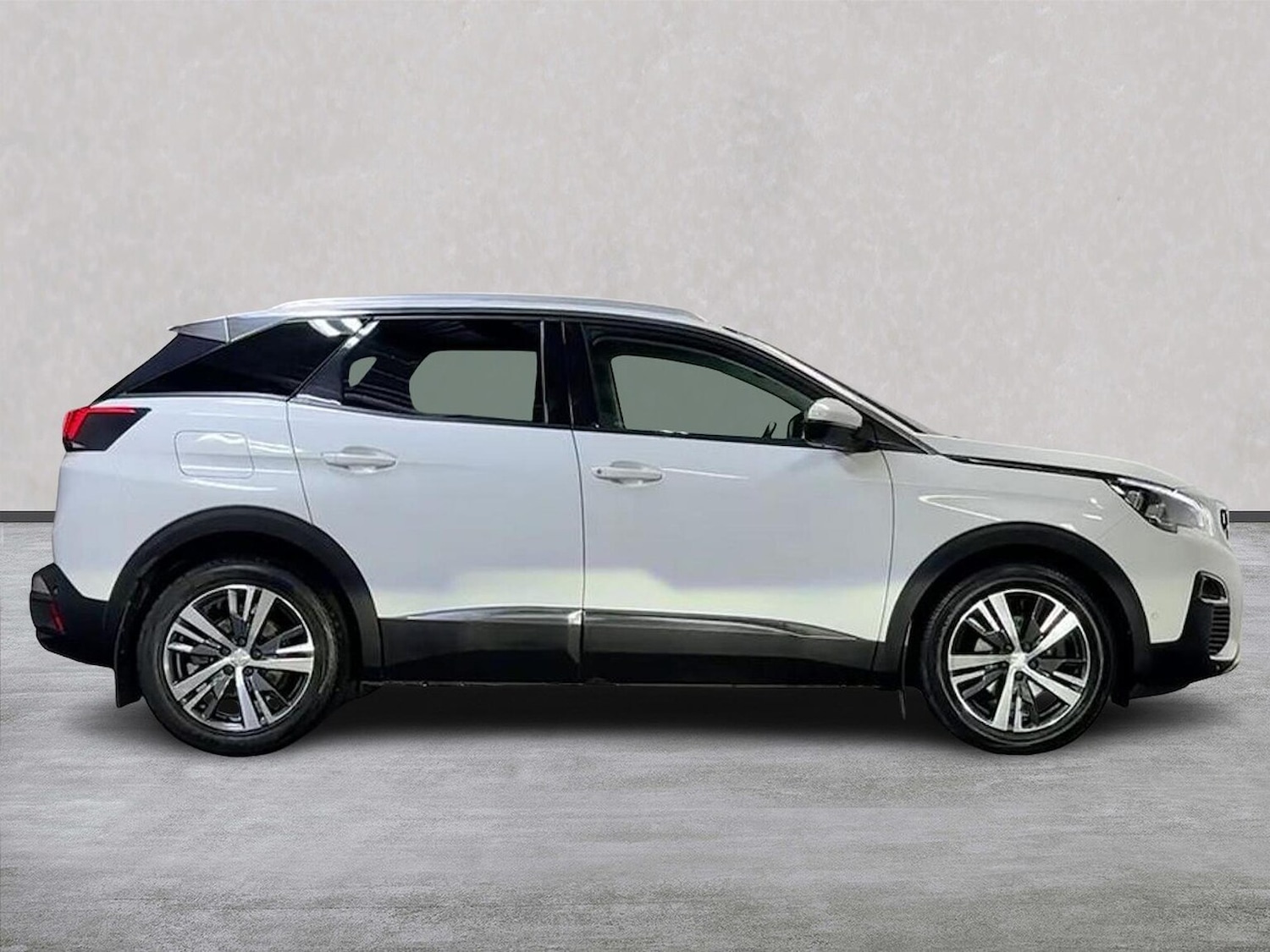 Used Peugeot 3008 2018 for sale - 76884957: Photo 3