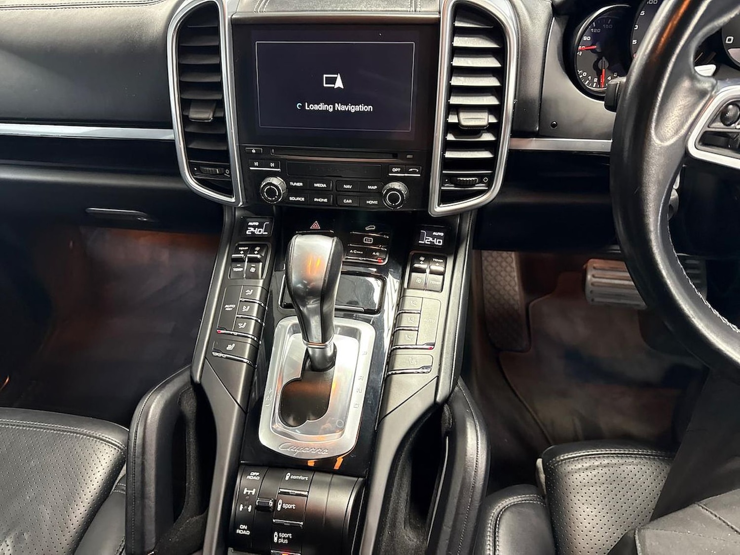 Used Porsche Cayenne 2018 for sale - 76694591: Photo 13