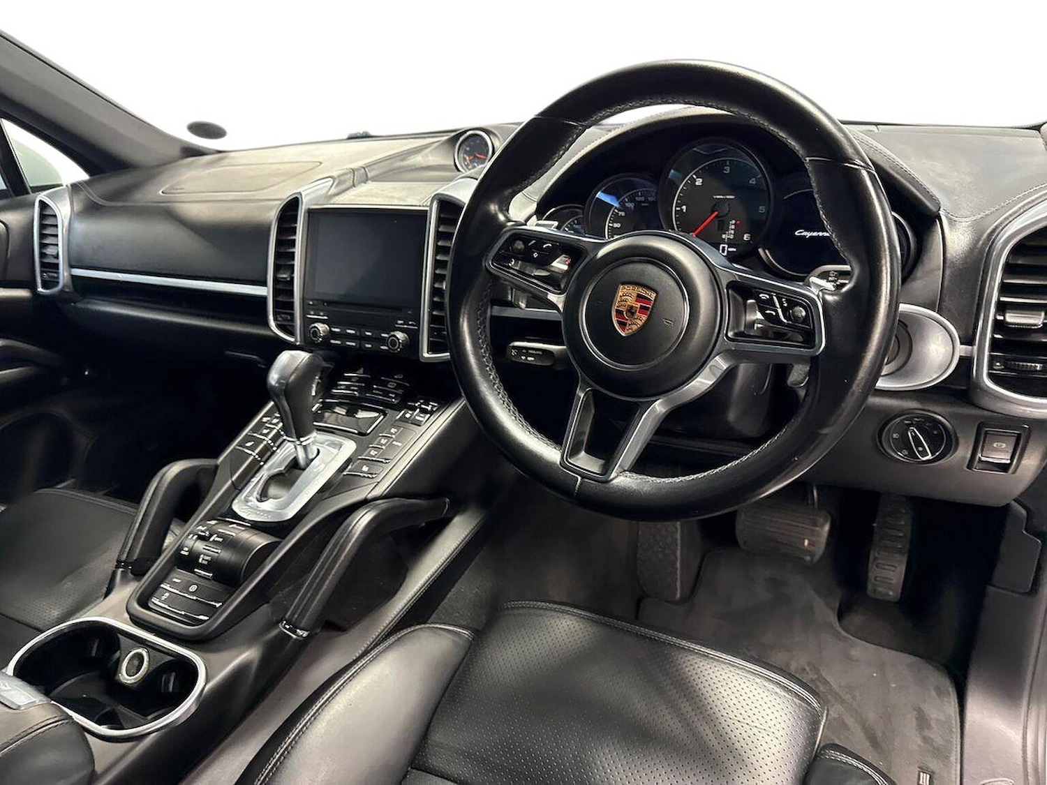 Used Porsche Cayenne 2018 for sale - 76694591: Photo 8