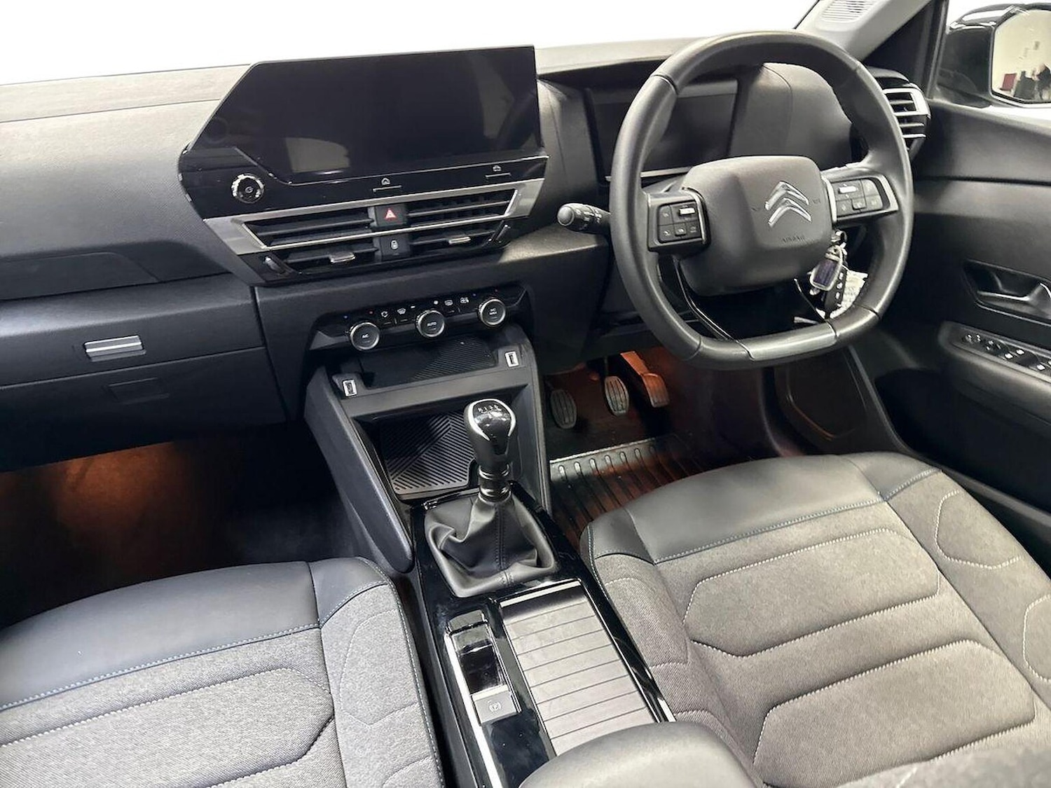 Used Citroen C4 2024 for sale - 77991825: Photo 8