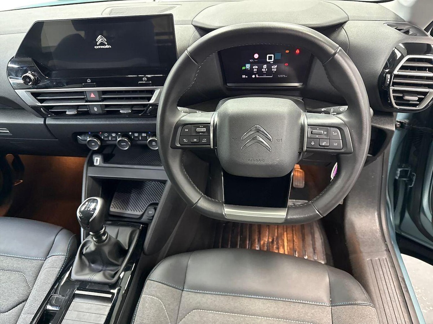 Used Citroen C4 2024 for sale - 77991825: Photo 9