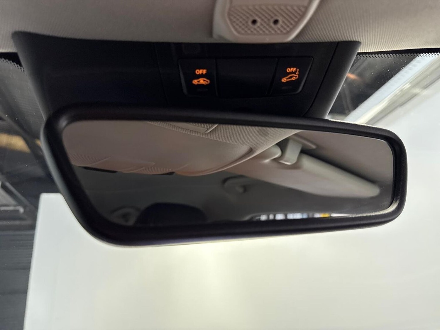 Used Infiniti Q30 2017 for sale - 77555295: Photo 14