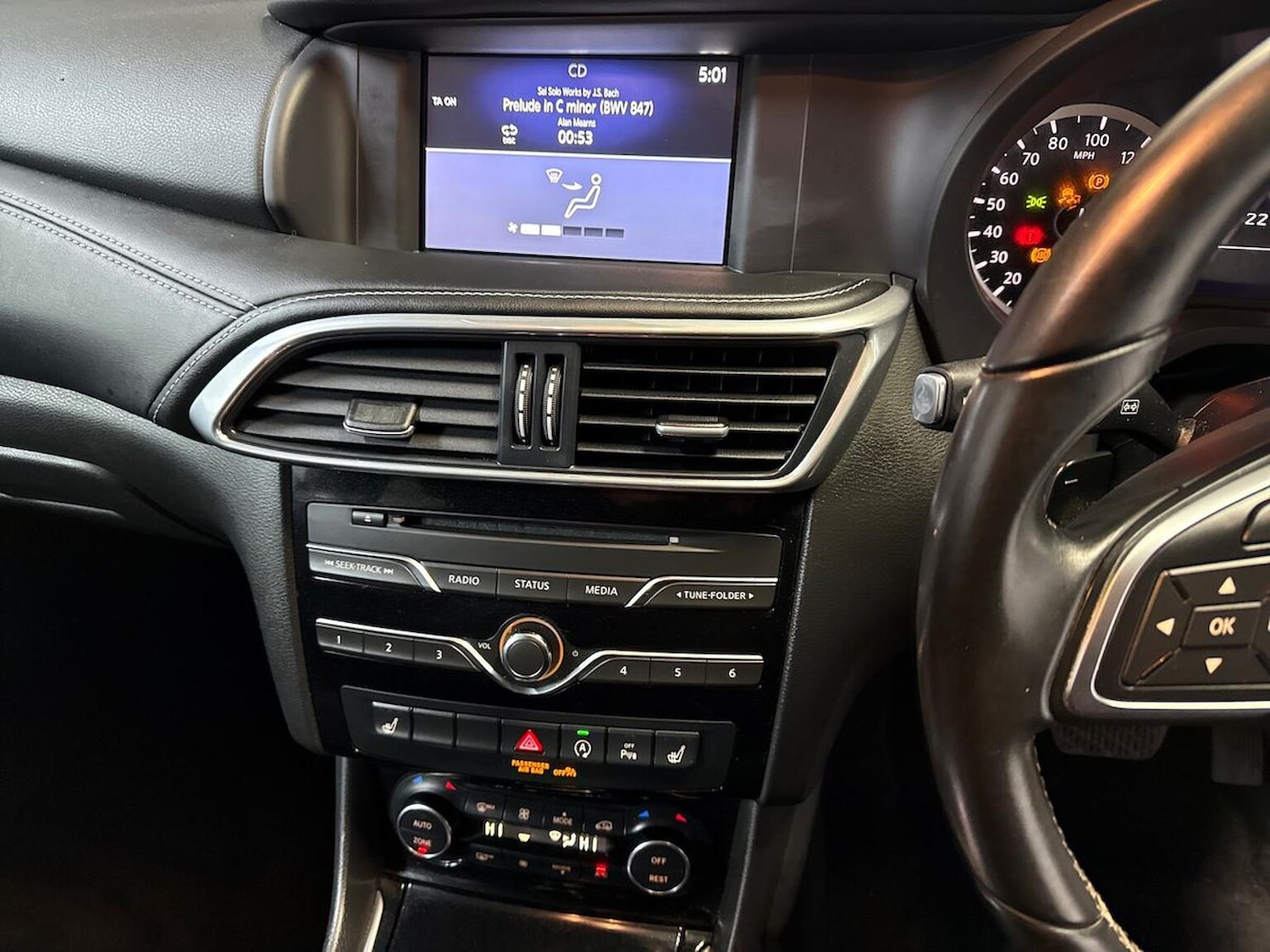 Used Infiniti Q30 2017 for sale - 77555295: Photo 23