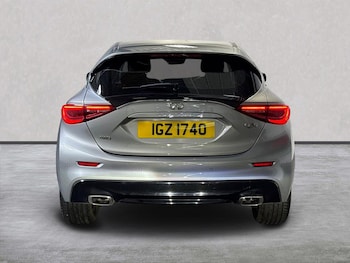 Used Infiniti Q30 2017 for sale - 77555295: Photo