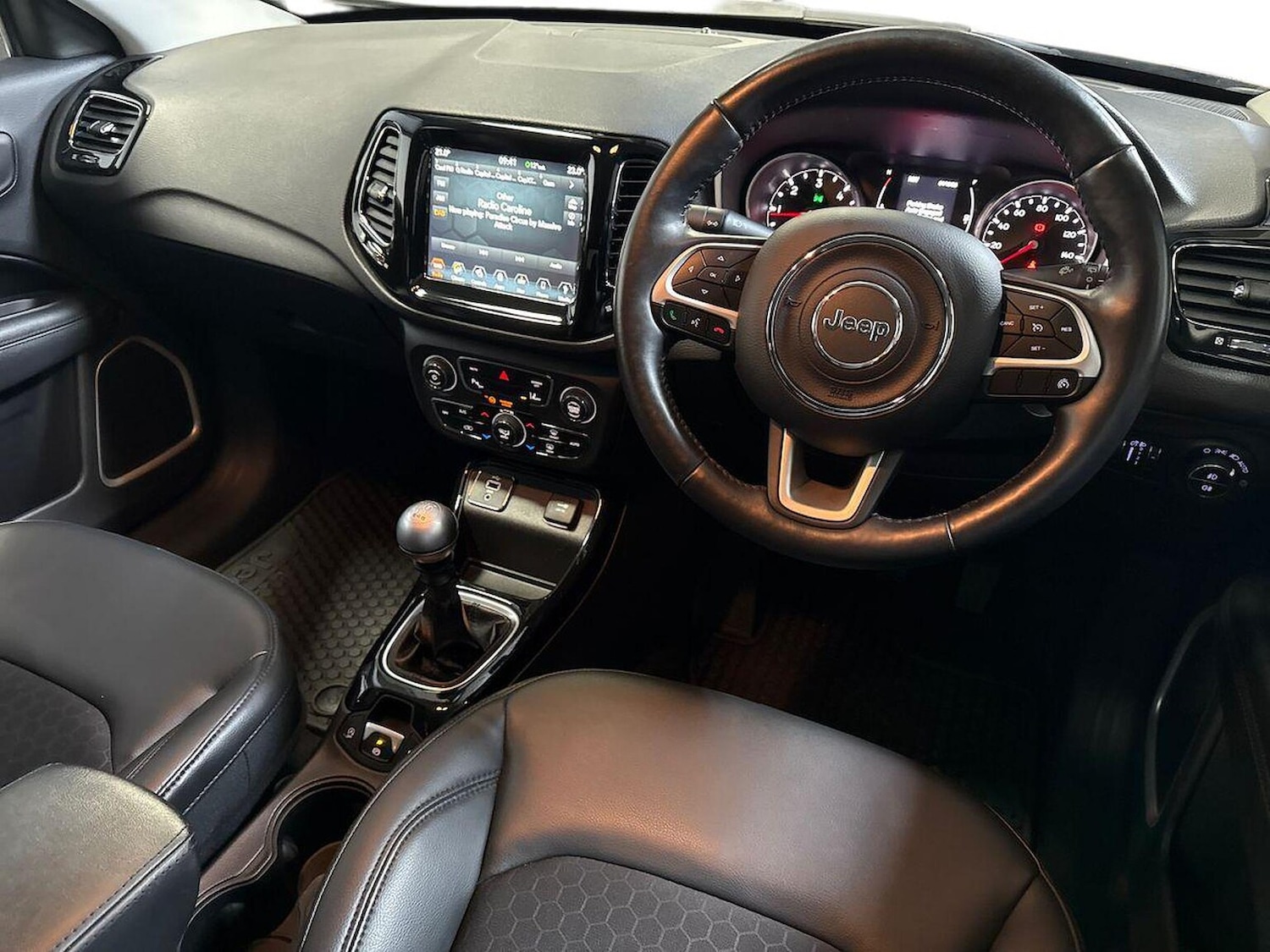 Used Jeep Compass 2020 for sale - 76807531: Photo 15