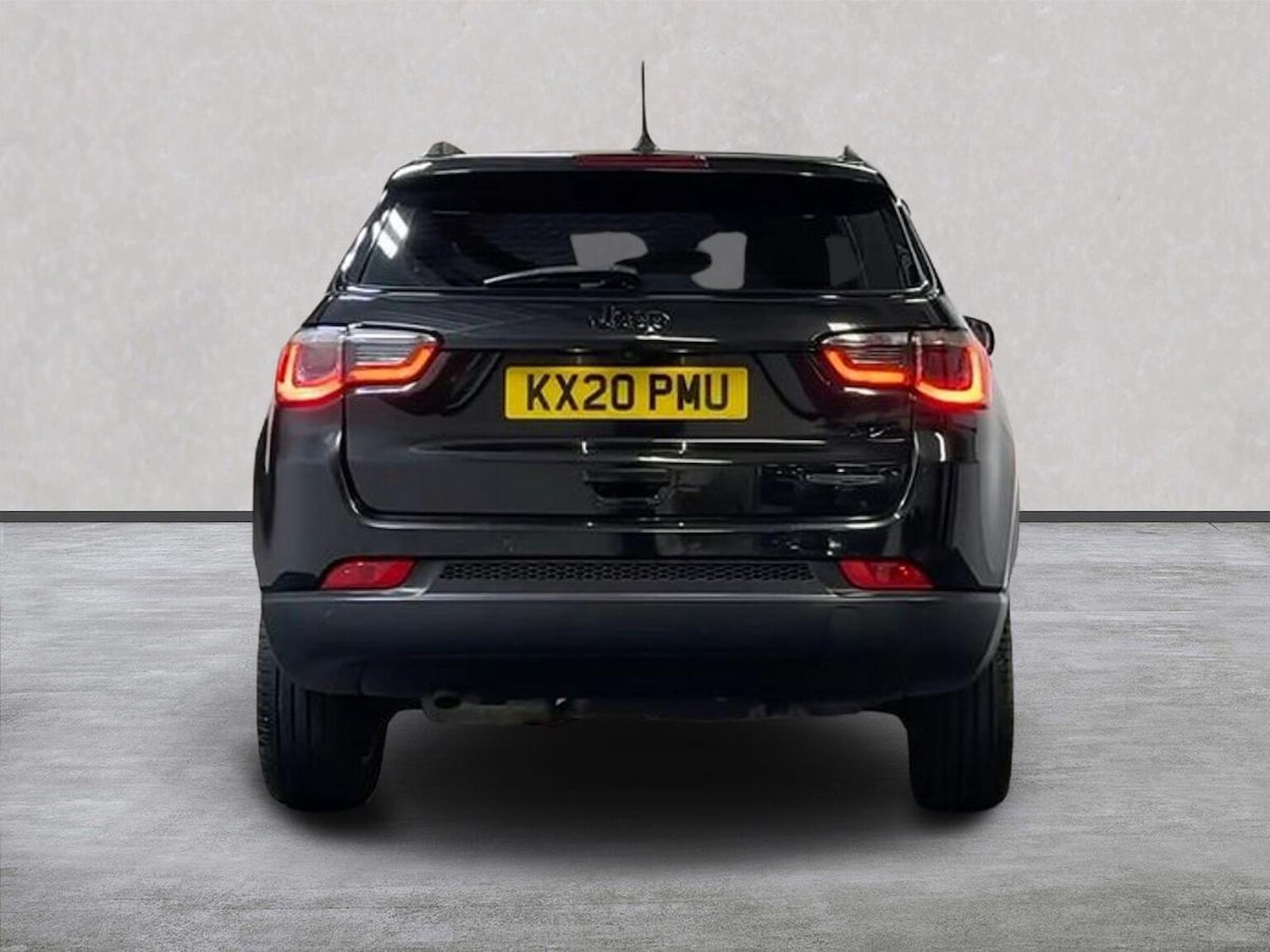 Used Jeep Compass 2020 for sale - 76807531: Photo 4