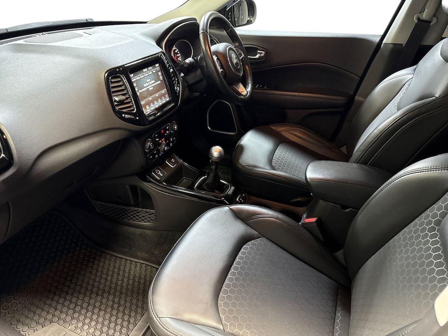 Used Jeep Compass 2020 for sale - 76807531: Photo 7