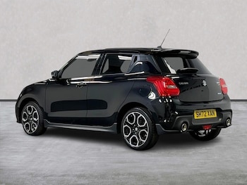 Used Suzuki Swift 2023 for sale - 75490607: Photo