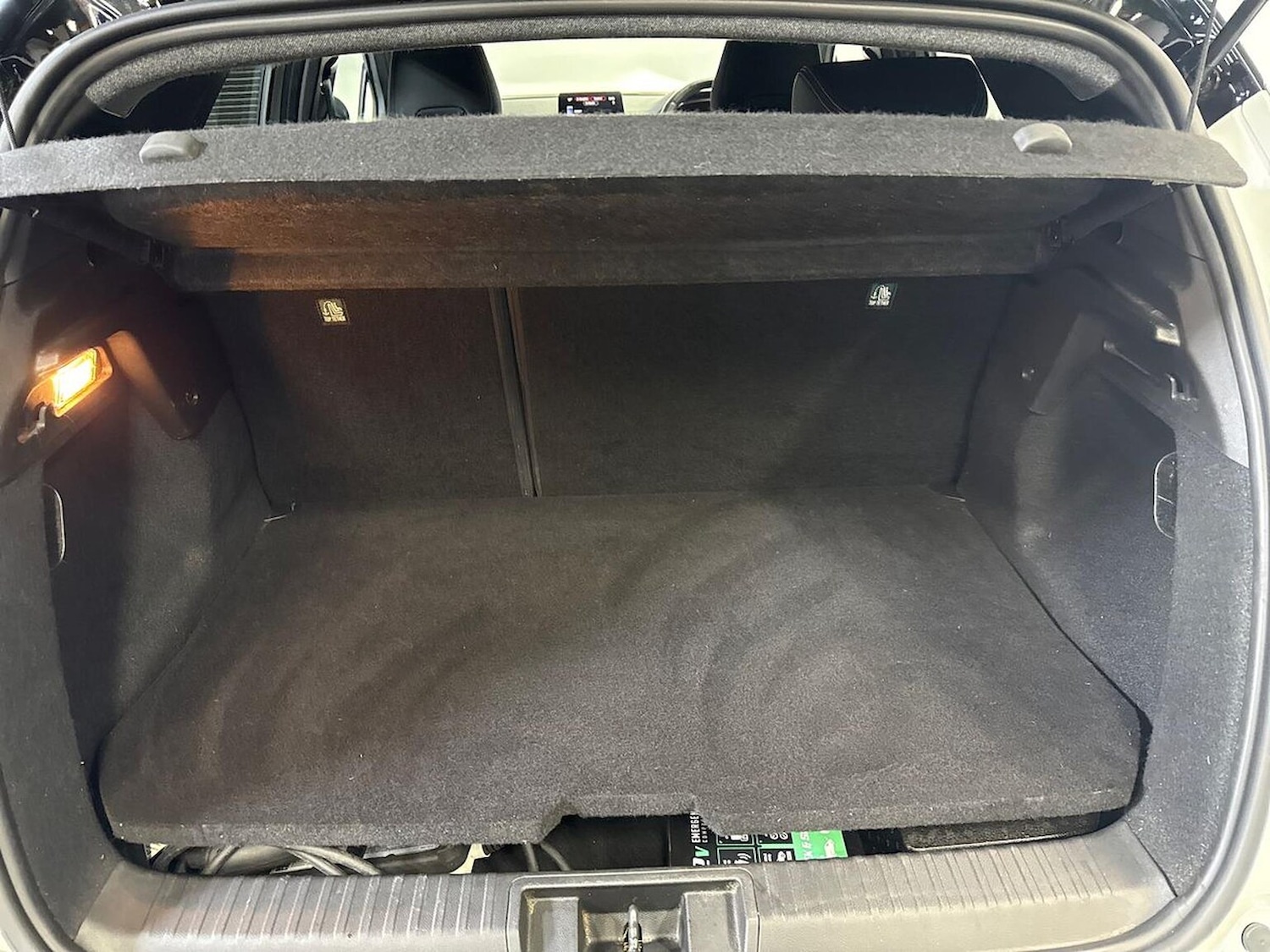 Used Renault Captur 2023 for sale - 76821728: Photo 17