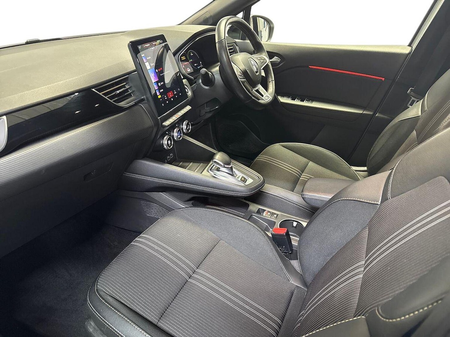 Used Renault Captur 2023 for sale - 76821728: Photo 7