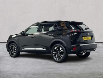 Used Peugeot 2008 2023 for sale - 79030980: Photo