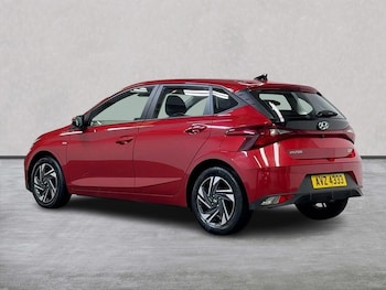 Used Hyundai i20 2023 for sale - 76030426: Photo 2