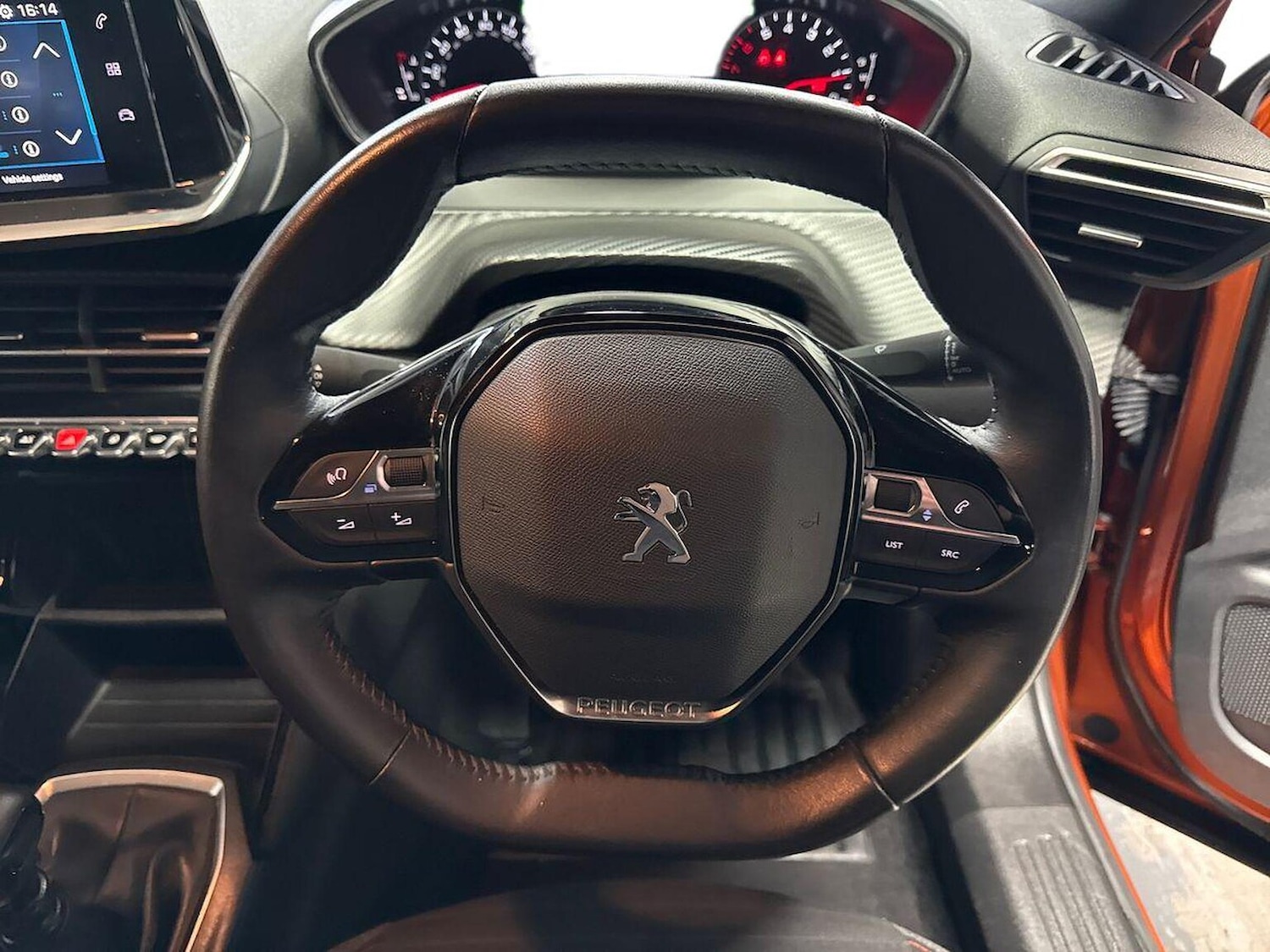 Used Peugeot 2008 2023 for sale - 78026181: Photo 9