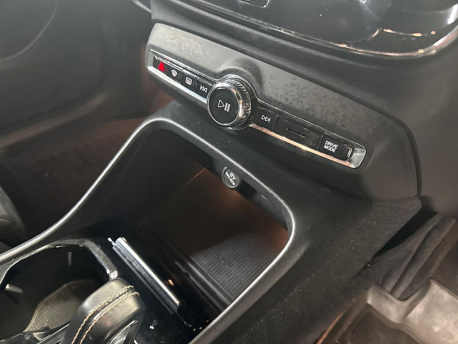 Used Volvo XC40 2021 for sale - 78191546: Photo 11