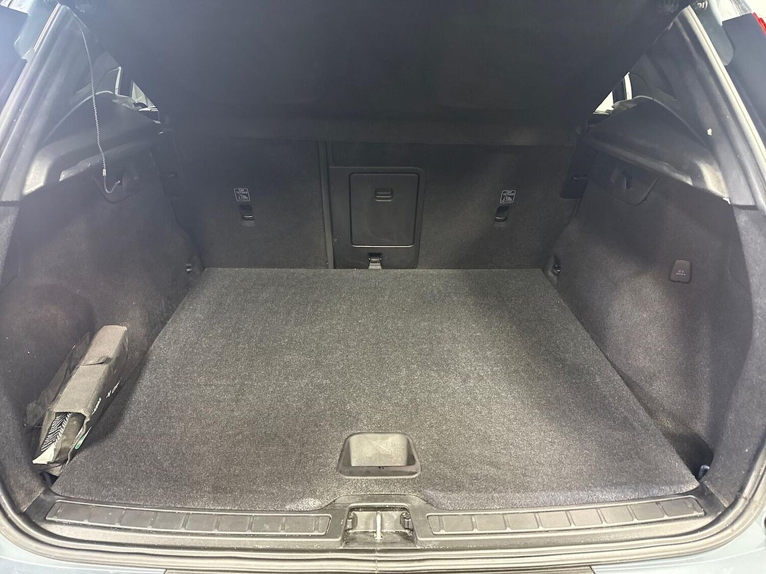 Used Volvo XC40 2021 for sale - 78191546: Photo 17