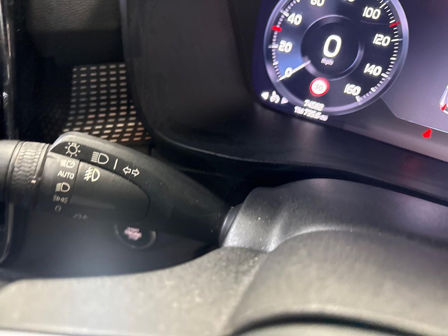 Used Volvo XC40 2021 for sale - 78191546: Photo 27