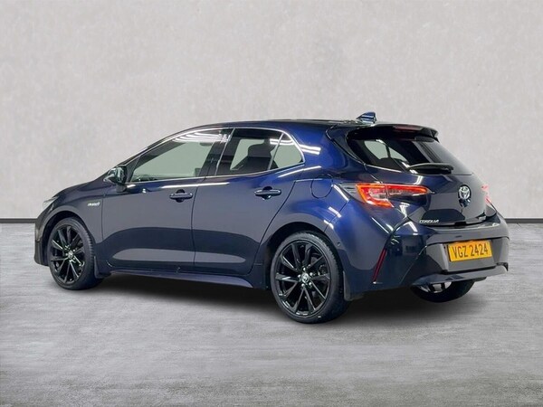 Used Toyota Corolla 2021 for sale - 76045978: Photo 2